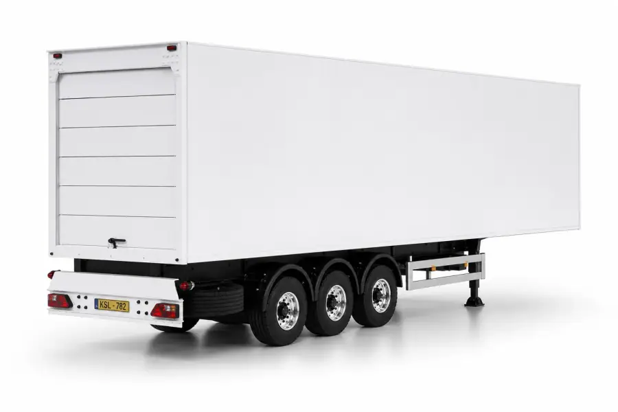 3-axle box trailer with roller shutter door
