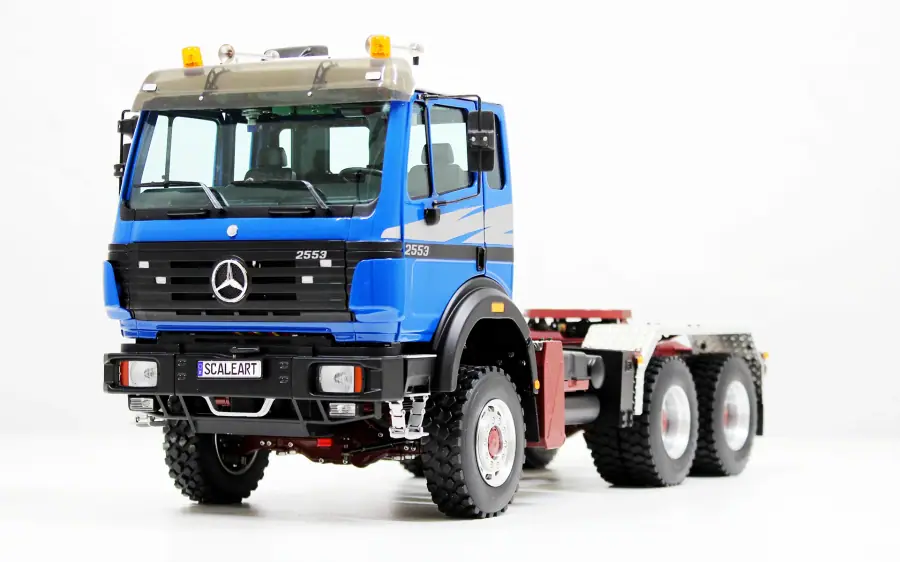 Mercedes SK 3-axle long 6x4 semitrailer tractor